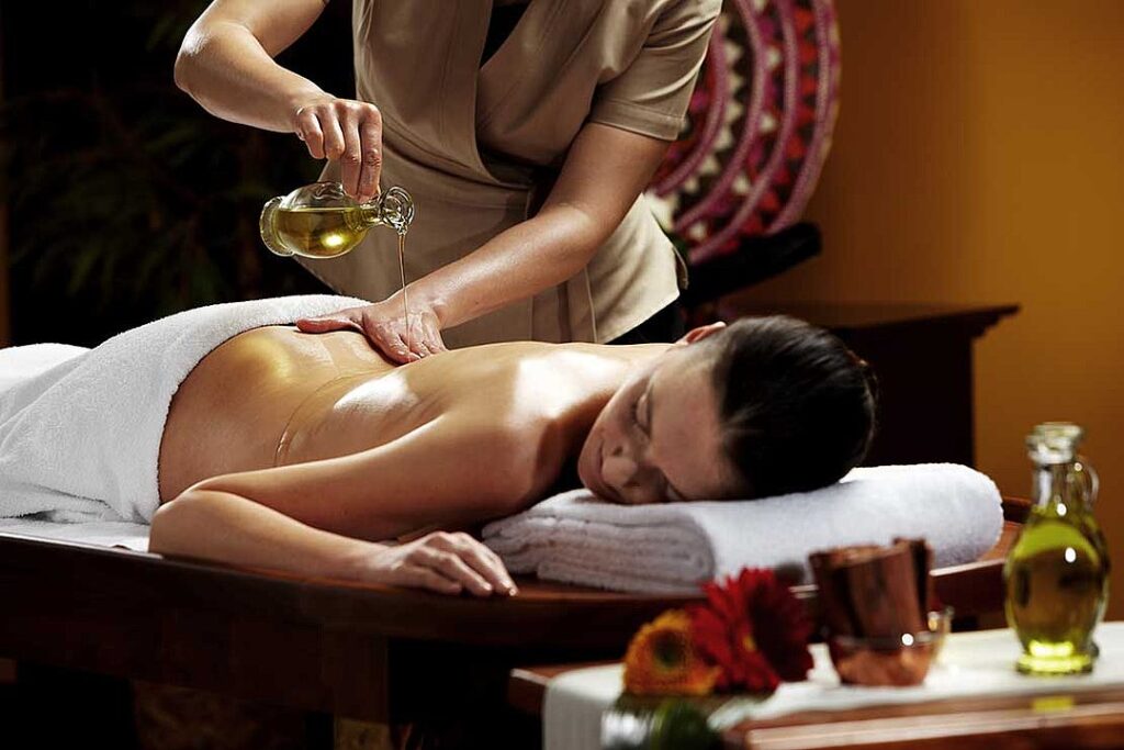 Ayurveda_Massage